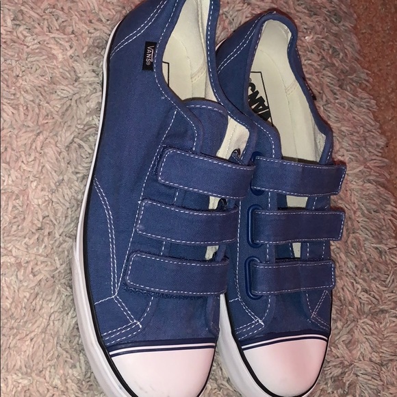 Shoes - Picture 3 of 3